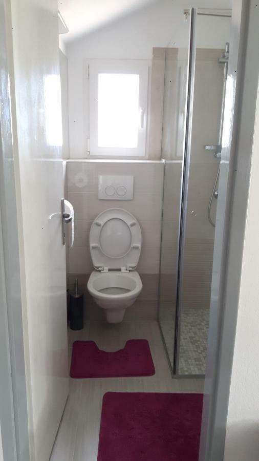 Apartman Zora Trogir Eksteriør billede